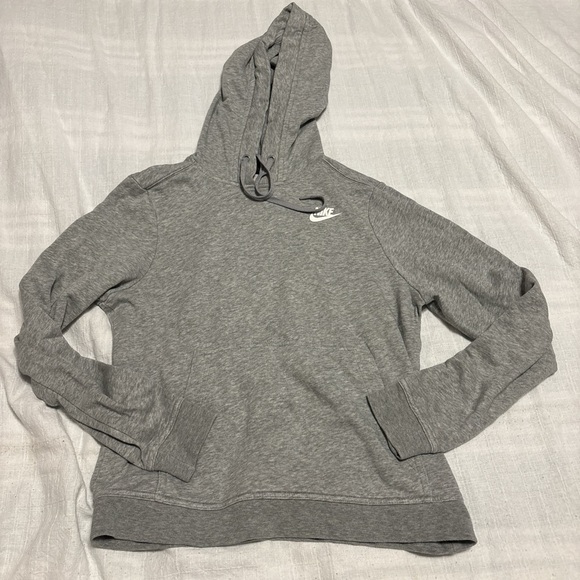 Nike Sweaters - Nike Women's Heather Gray Hoodie